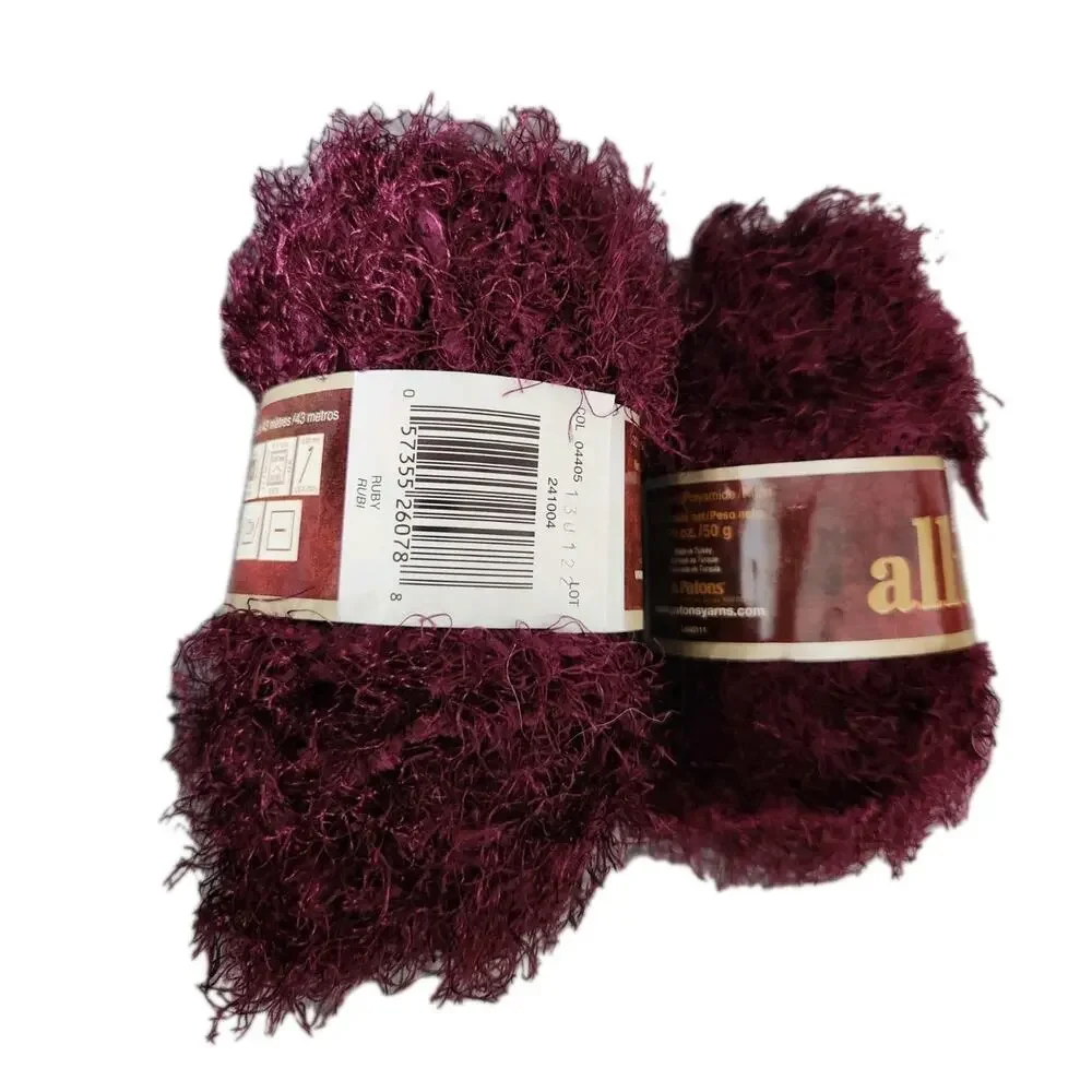 Patons Allure Yarn Ruby Fuzzy Novelty Textured Bulky 5 Lot of 2 Skeins